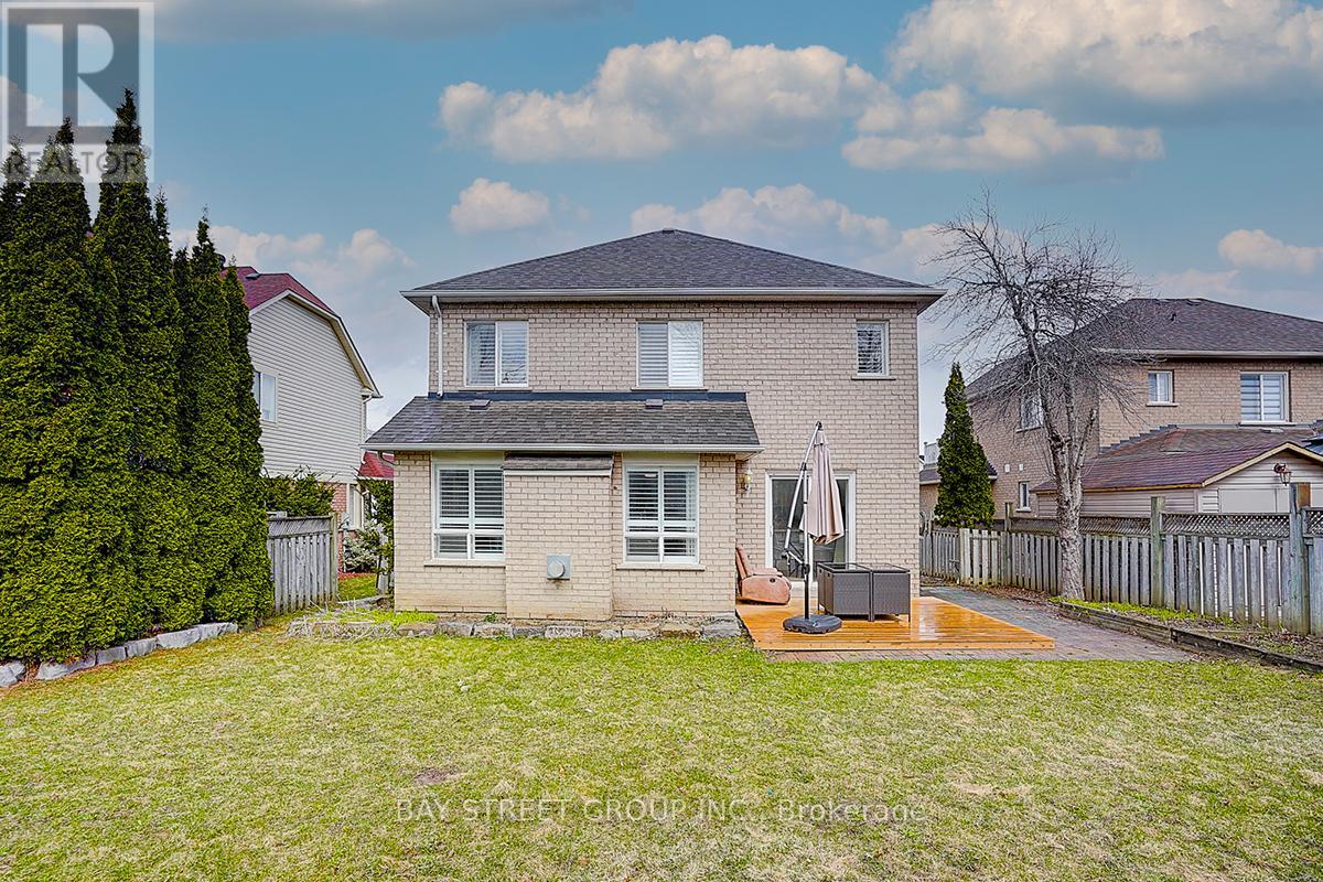 52 Whitewater Street, Whitby, Ontario  L1R 2S8 - Photo 43 - E12677772