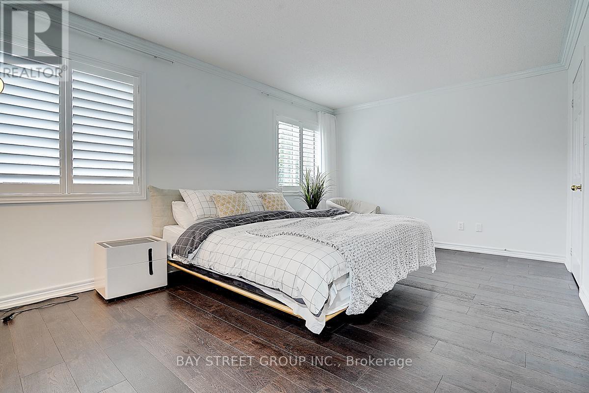 52 Whitewater Street, Whitby, Ontario  L1R 2S8 - Photo 7 - E12677772