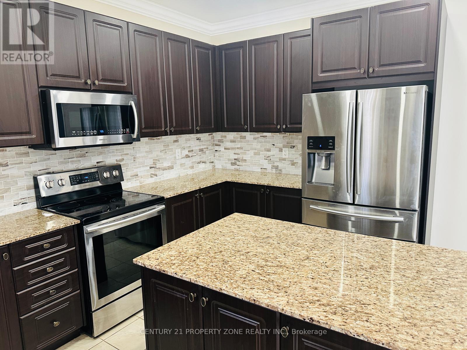 4 Hackett Street, New Tecumseth, Ontario  L9R 0G9 - Photo 6 - N12677672