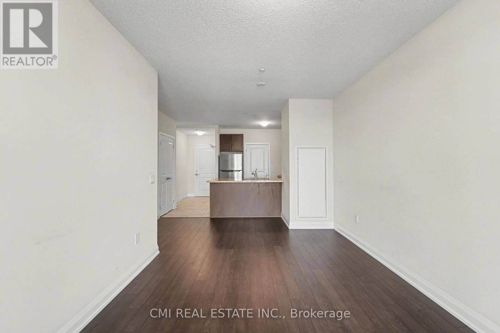 609 - 5917 Main Street, Whitchurch-Stouffville, Ontario  L4A 2Z9 - Photo 6 - N12677686