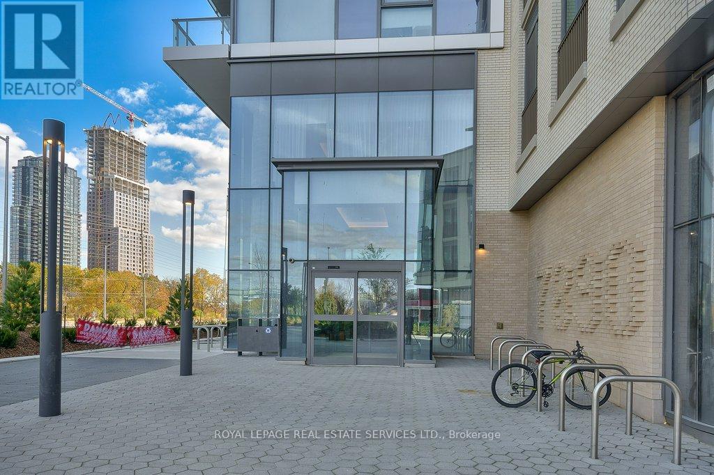 1110 - 7890 Jane Street, Vaughan, Ontario  L4K 0K9 - Photo 4 - N12677708