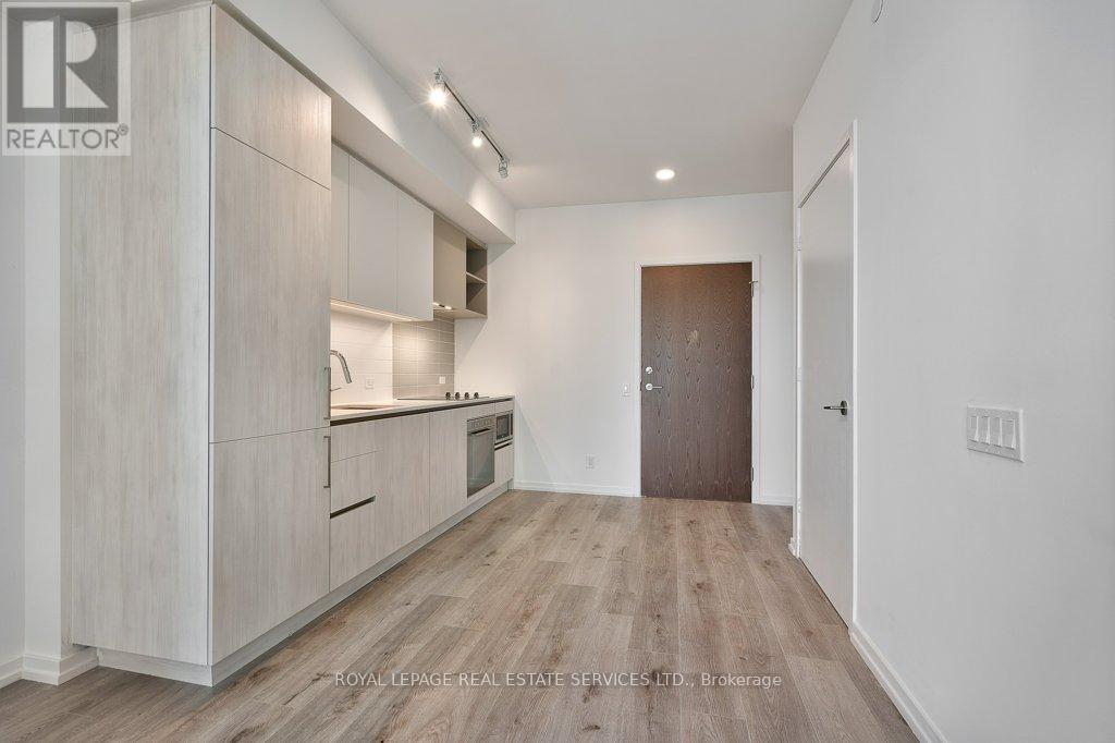 1110 - 7890 Jane Street, Vaughan, Ontario  L4K 0K9 - Photo 8 - N12677708