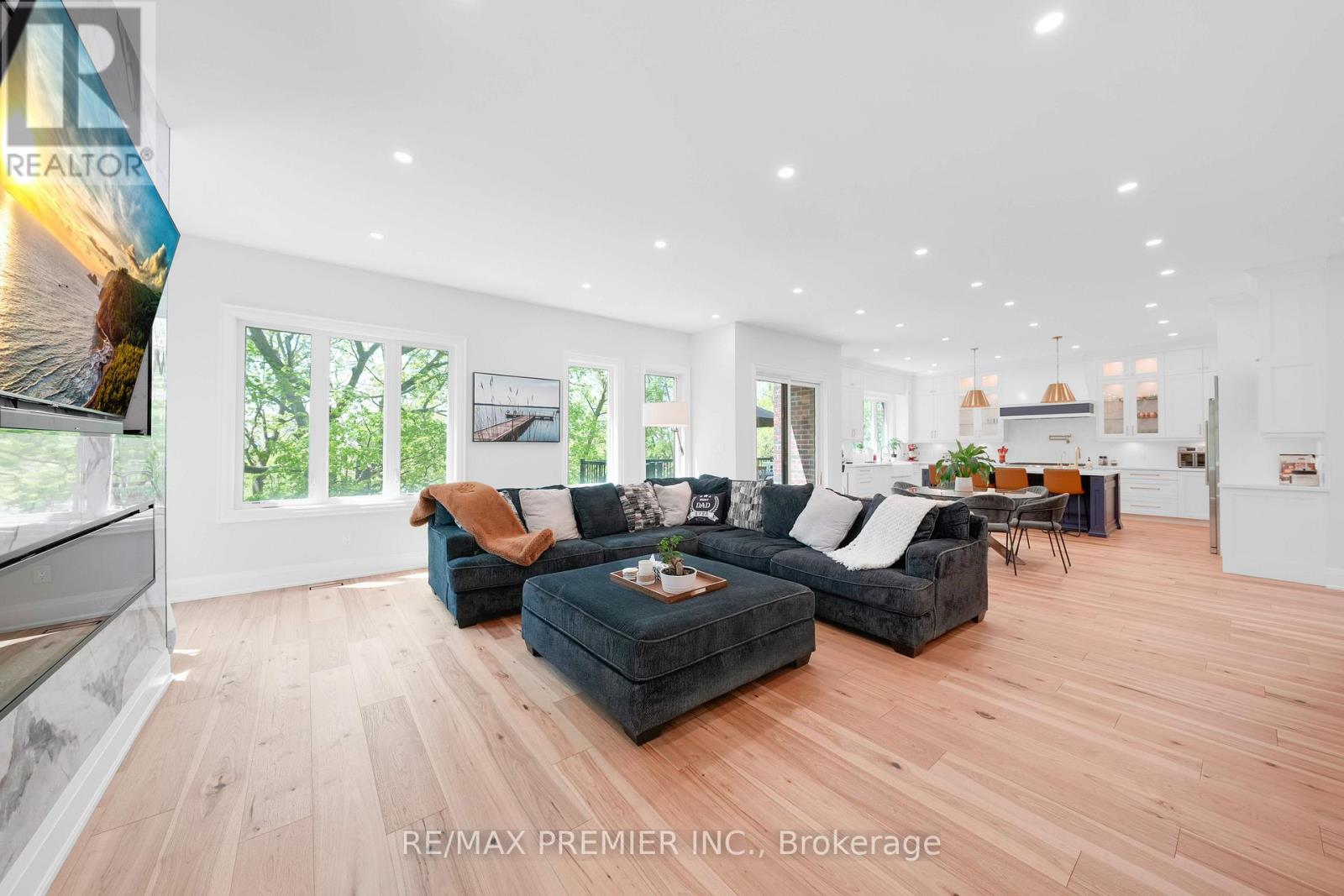 42 Alice Street, East Gwillimbury, Ontario  L0G 1M0 - Photo 19 - N12677762