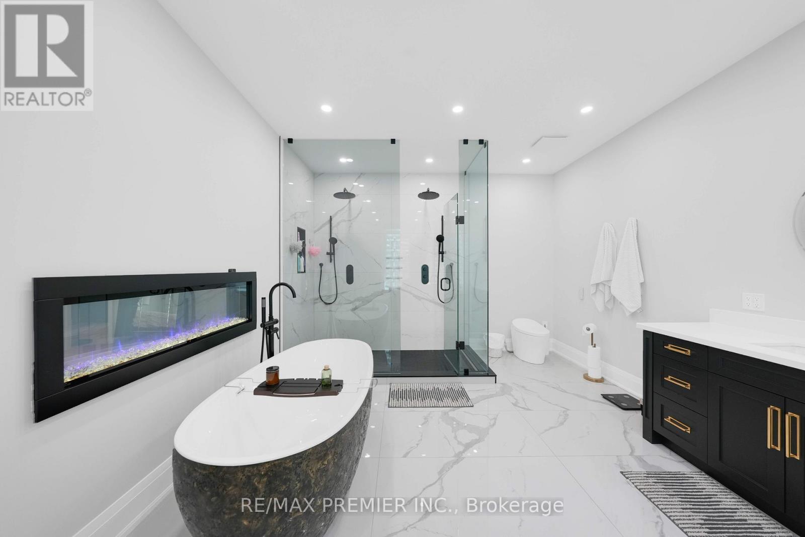 42 Alice Street, East Gwillimbury, Ontario  L0G 1M0 - Photo 29 - N12677762