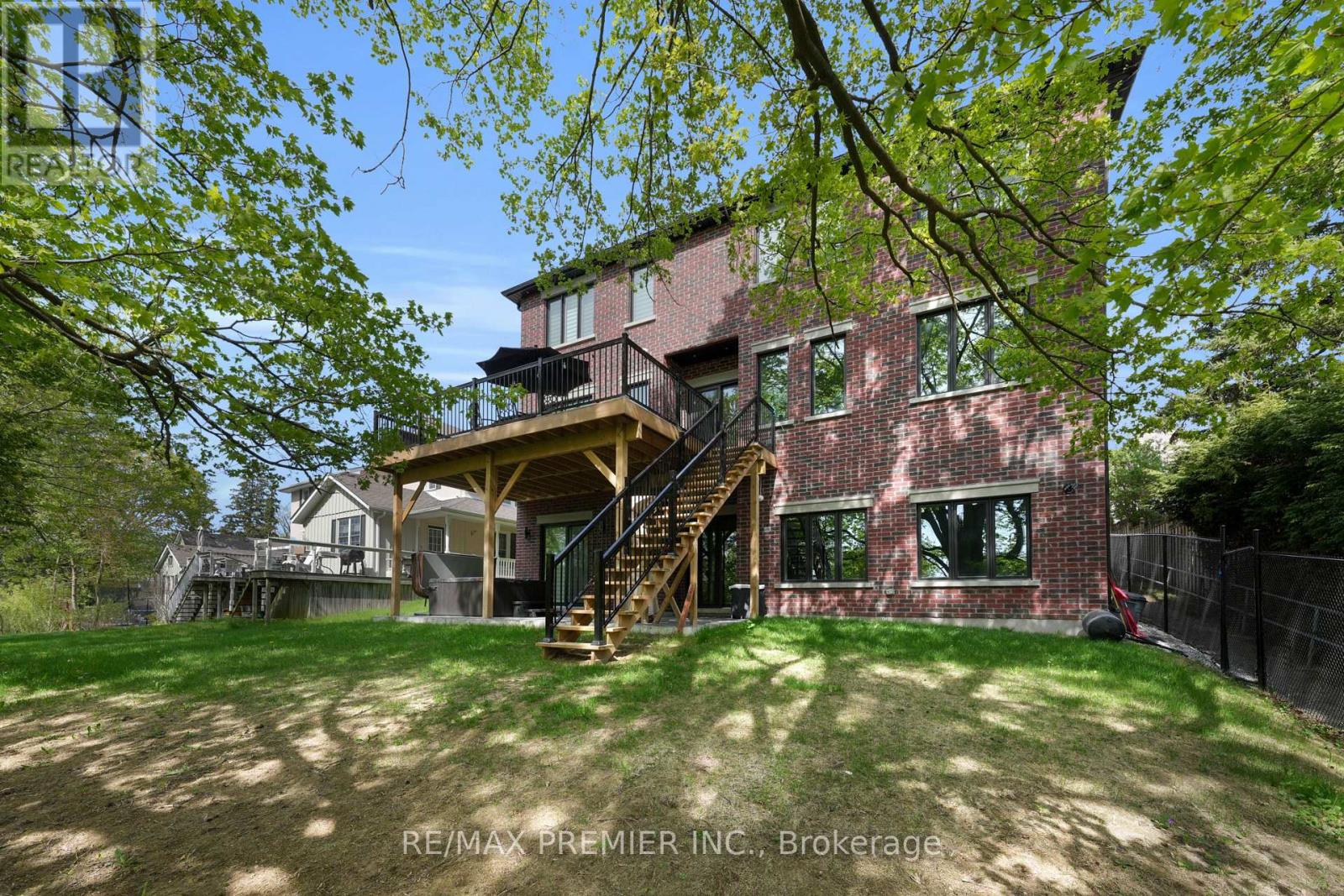 42 Alice Street, East Gwillimbury, Ontario  L0G 1M0 - Photo 47 - N12677762