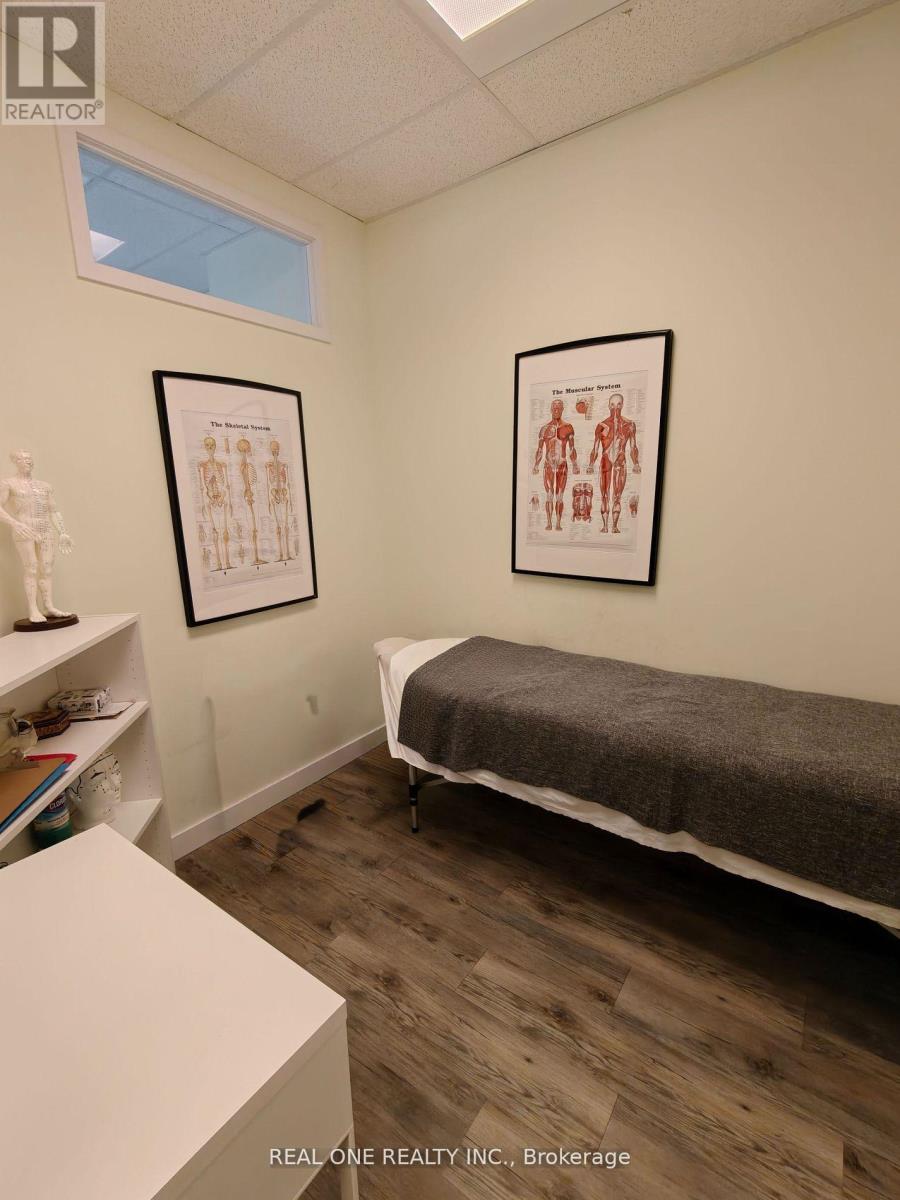 204 - 7191 Yonge Street, Markham, Ontario  L3T 0C4 - Photo 9 - N12677818