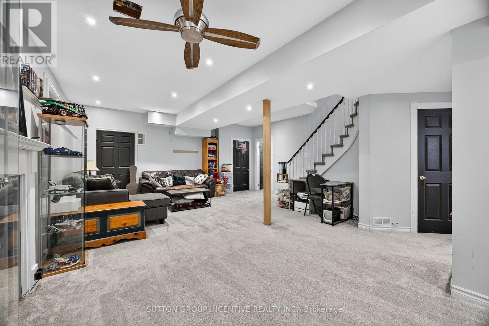 4 Dunnett Drive, Barrie (Ardagh), Ontario  L4N 0H8 - Photo 24 - S12677784