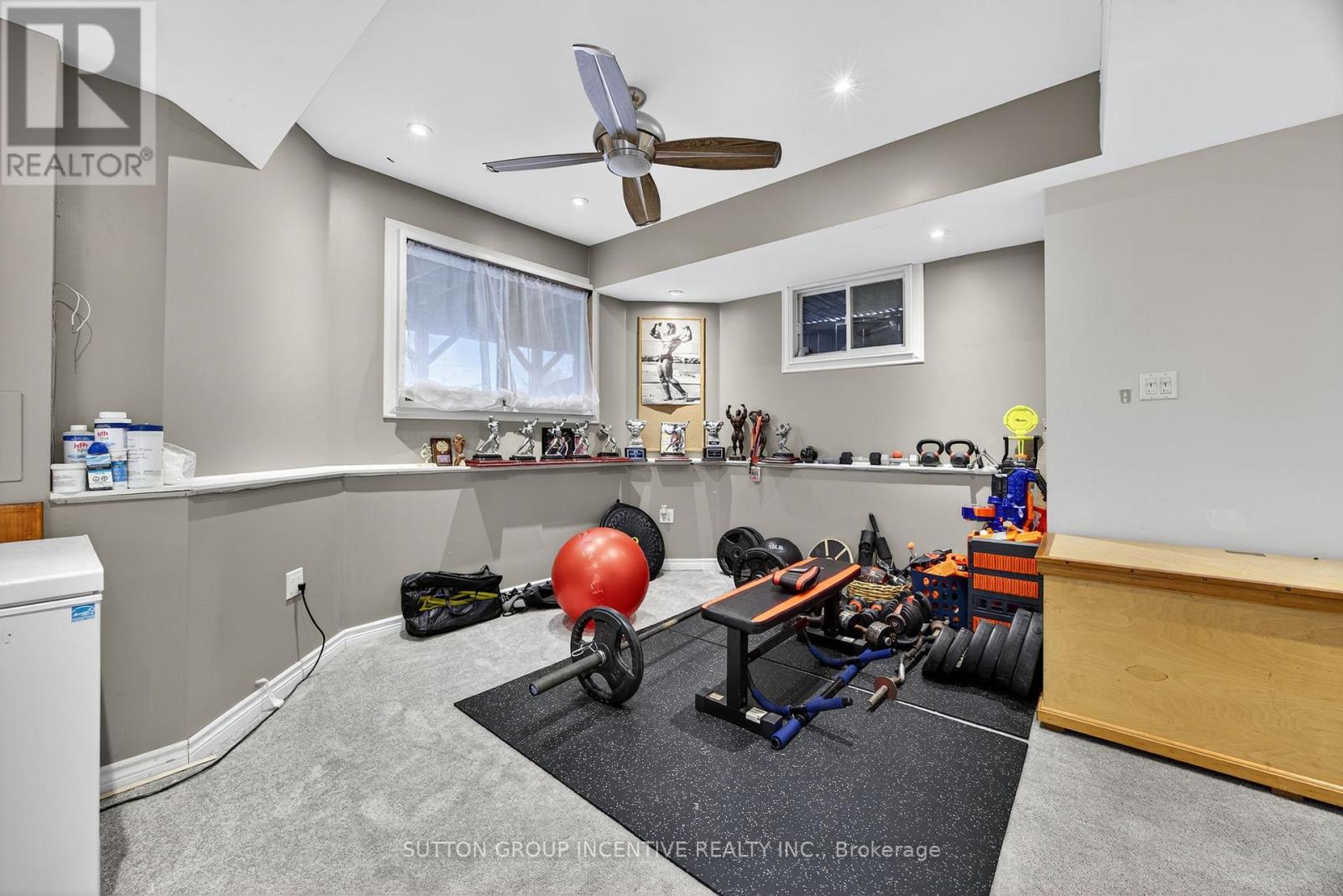 4 Dunnett Drive, Barrie (Ardagh), Ontario  L4N 0H8 - Photo 25 - S12677784