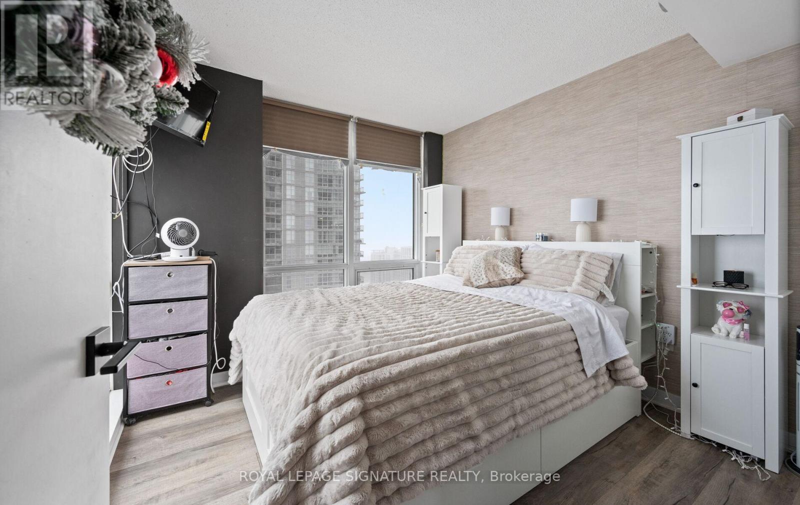 2906 - 11 Brunel Court, Toronto, Ontario  M5V 3Y3 - Photo 12 - C12676154