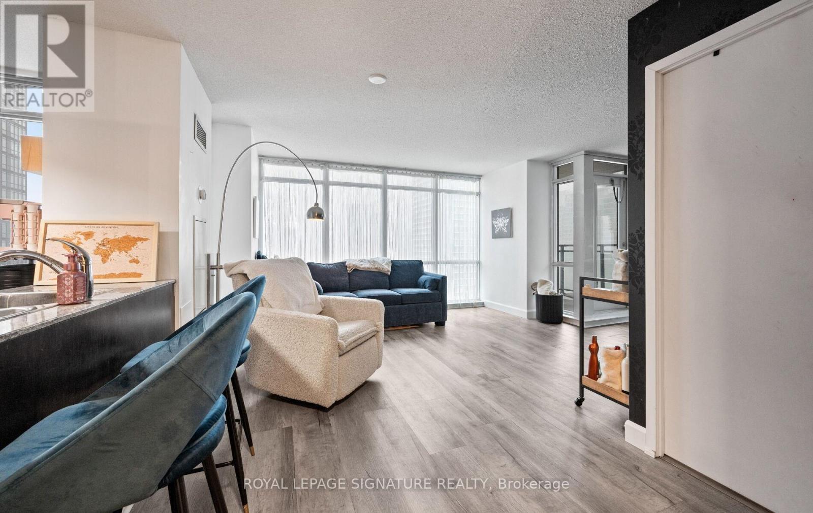 2906 - 11 Brunel Court, Toronto, Ontario  M5V 3Y3 - Photo 3 - C12676154