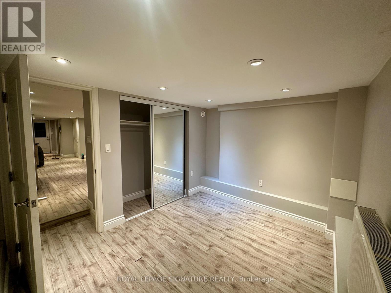 Bsmt - 66 Condor Avenue, Toronto, Ontario  M4J 3M9 - Photo 3 - E12664232