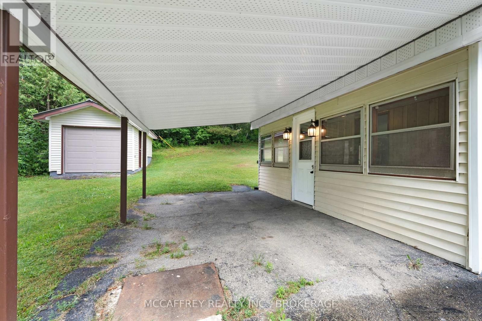 333 Burridge Road, Frontenac, Ontario  K0H 1T0 - Photo 3 - X12673518