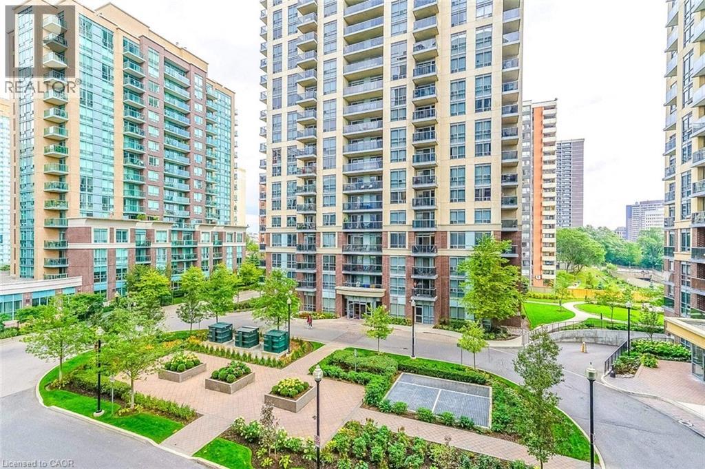 1 Michael Power Place Unit# 1707, Toronto, Ontario  M9A 0A1 - Photo 1 - 40797082