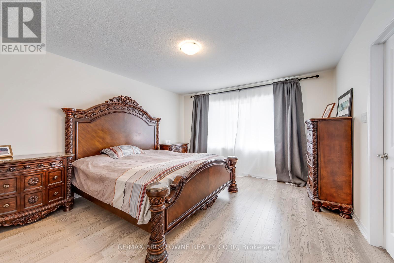 3302 Jacob Way, Oakville, Ontario  L6M 5J9 - Photo 26 - W12677638