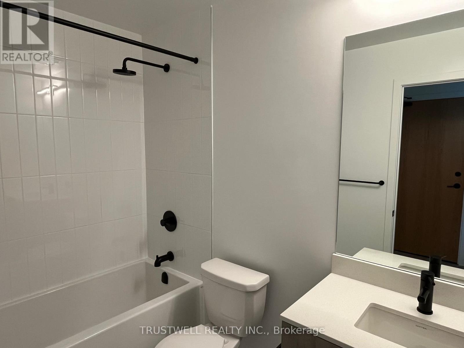 1707 - 2495 Eglinton Avenue W, Mississauga, Ontario  L5M 2V8 - Photo 8 - W12677814