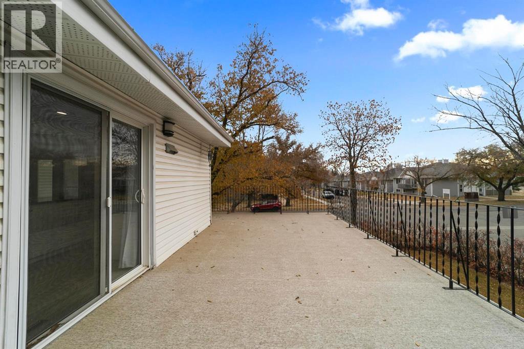 42 Grand Drive, Camrose, Alberta  T4V 2K1 - Photo 24 - A2267107