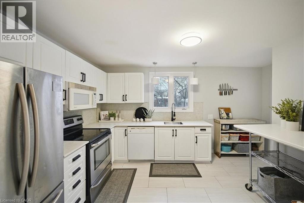 171 Paling Avenue, Hamilton, Ontario  L8H 5J6 - Photo 15 - 40796765