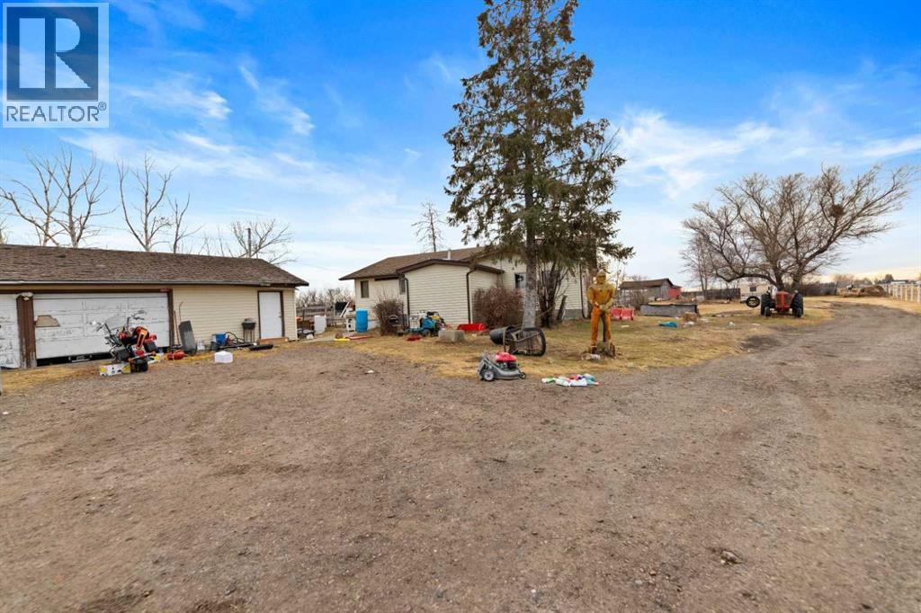 270065 Township Road 235, Rural Rocky View County, Alberta  T0J 1X0 - Photo 4 - A2271302