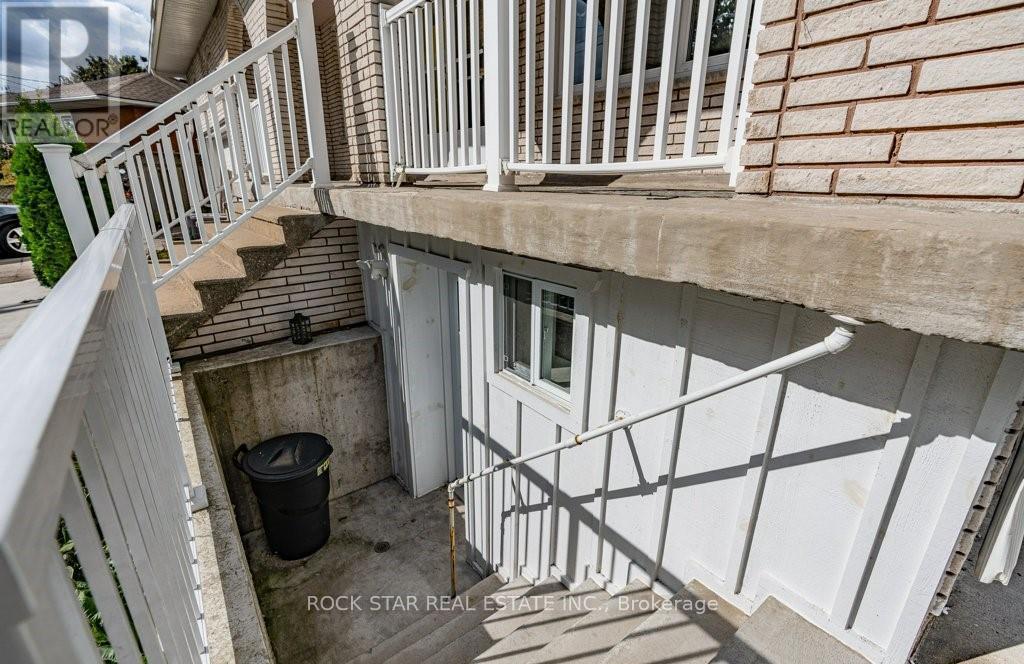 Lower - 271 Carson Drive, Hamilton, Ontario  L8T 2X8 - Photo 17 - X12677674