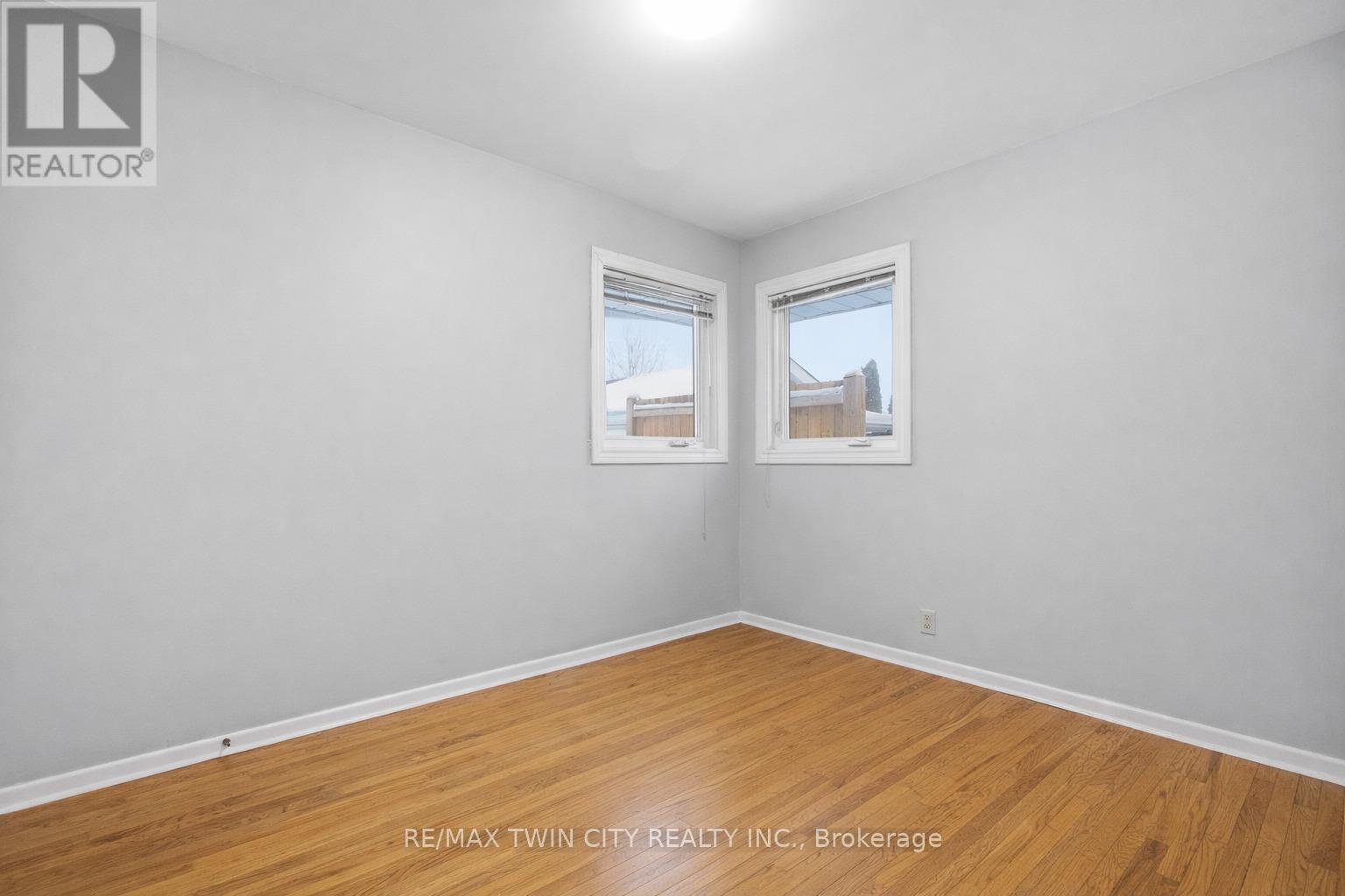 18 Harber Avenue, Kitchener, Ontario  N2C 1Y8 - Photo 20 - X12677744