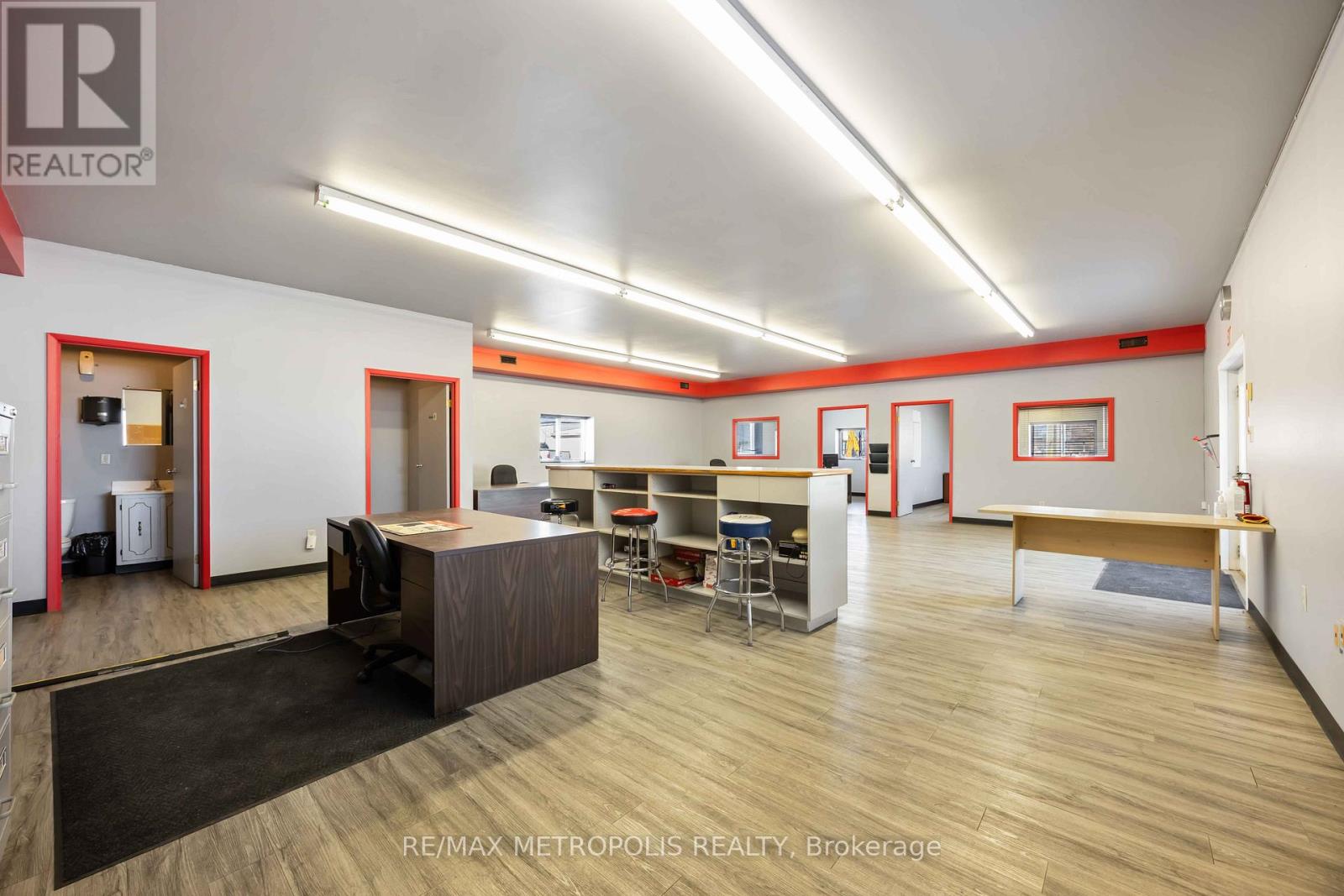 E - 281 Campbell Street, Sarnia, Ontario  N7T 2H2 - Photo 11 - X12677770