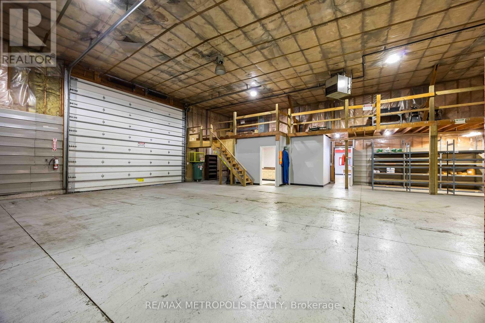 E - 281 Campbell Street, Sarnia, Ontario  N7T 2H2 - Photo 12 - X12677770