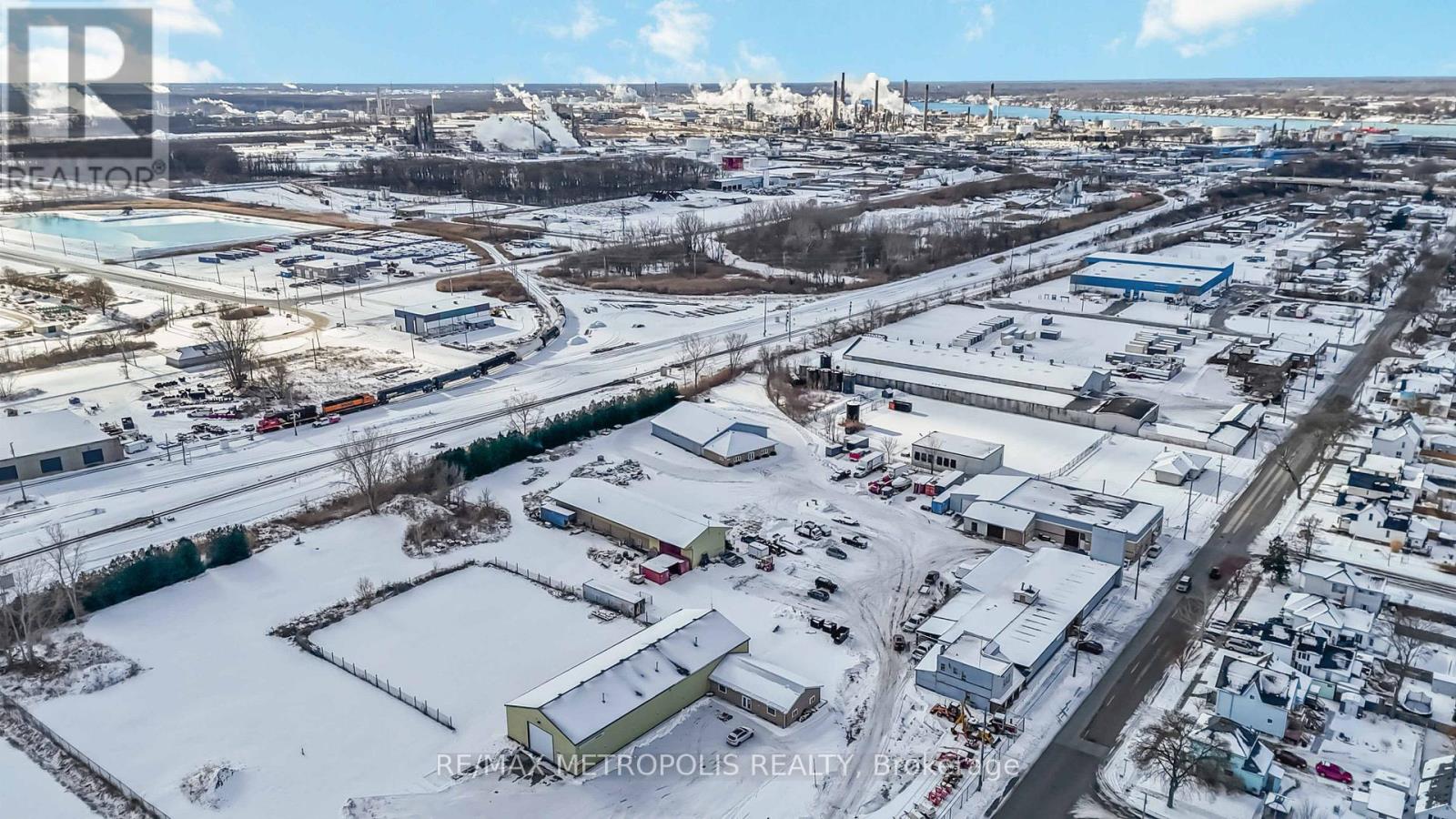 E - 281 Campbell Street, Sarnia, Ontario  N7T 2H2 - Photo 16 - X12677770