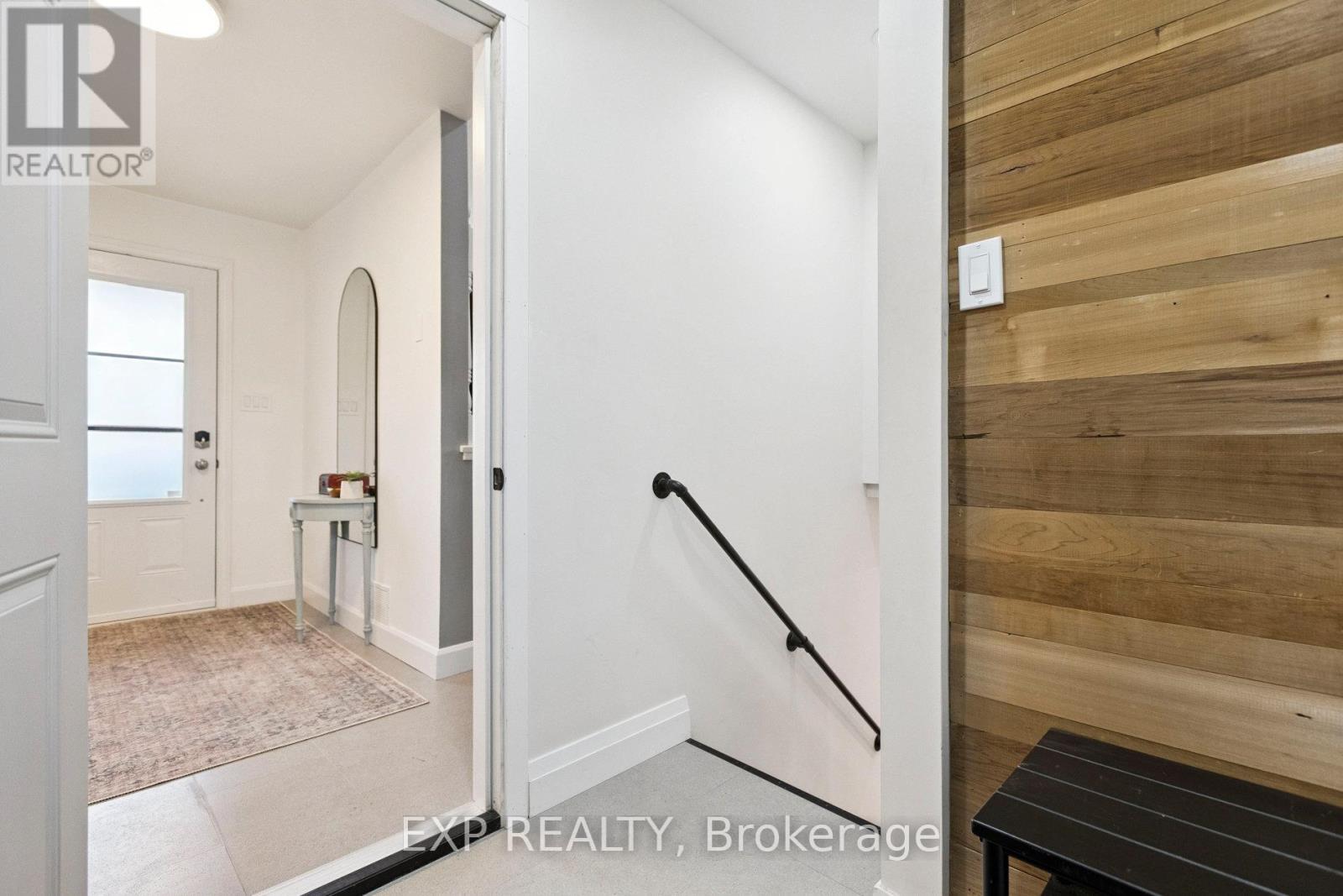 7429 Sideroad 20 Side Road, Mapleton, Ontario  N0B 1A0 - Photo 25 - X12677796