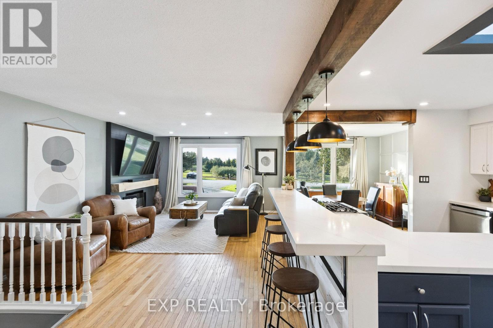 7429 Sideroad 20 Side Road, Mapleton, Ontario  N0B 1A0 - Photo 7 - X12677796