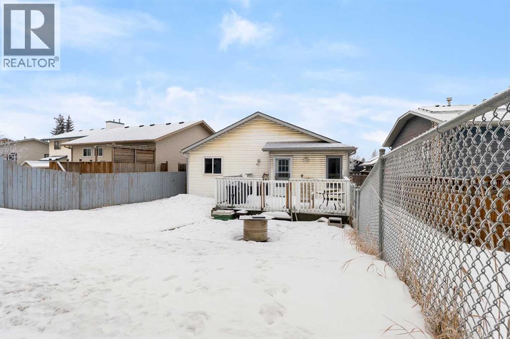 74 Sprucegrove Way Se, Airdrie, Alberta  T4B 2E1 - Photo 27 - A2276250