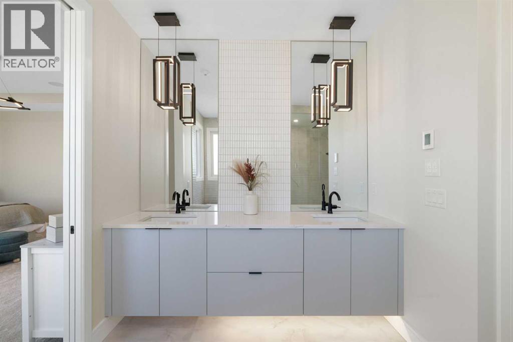 232 West Chestermere Drive, Chestermere, Alberta  T1X 1B2 - Photo 47 - A2277978