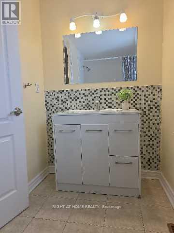 75 Corbett Drive, Barrie, Ontario  L4M 5V5 - Photo 16 - S12647554