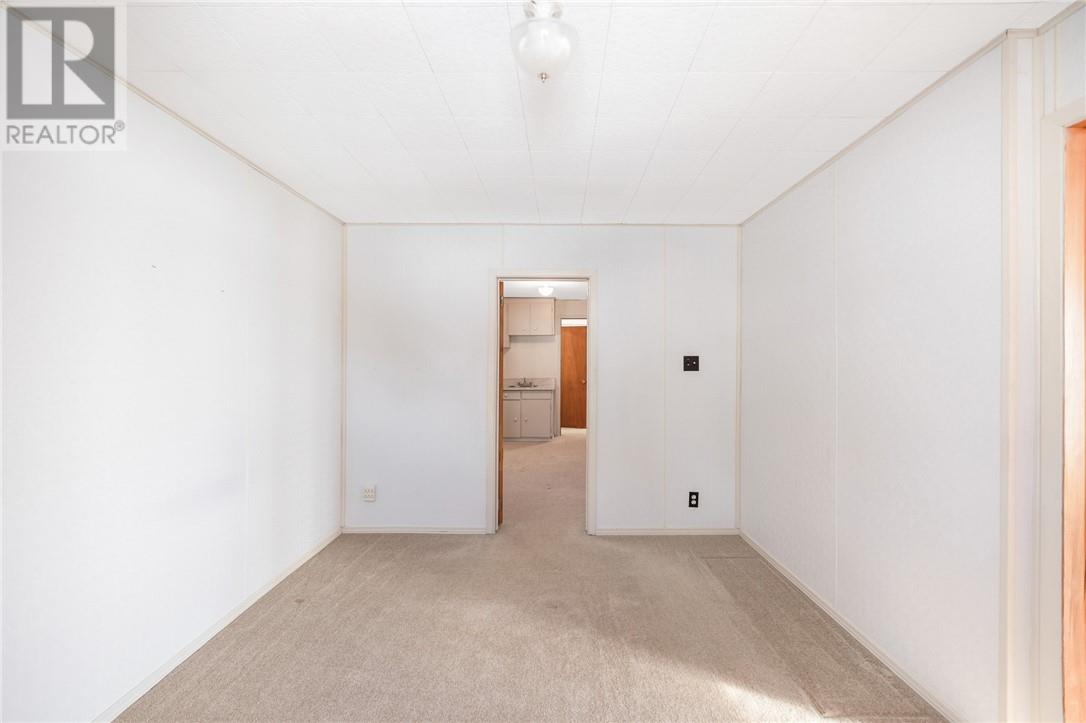 141 Shappert Avenue, Sudbury, Ontario  P3B 3J2 - Photo 11 - 2126015