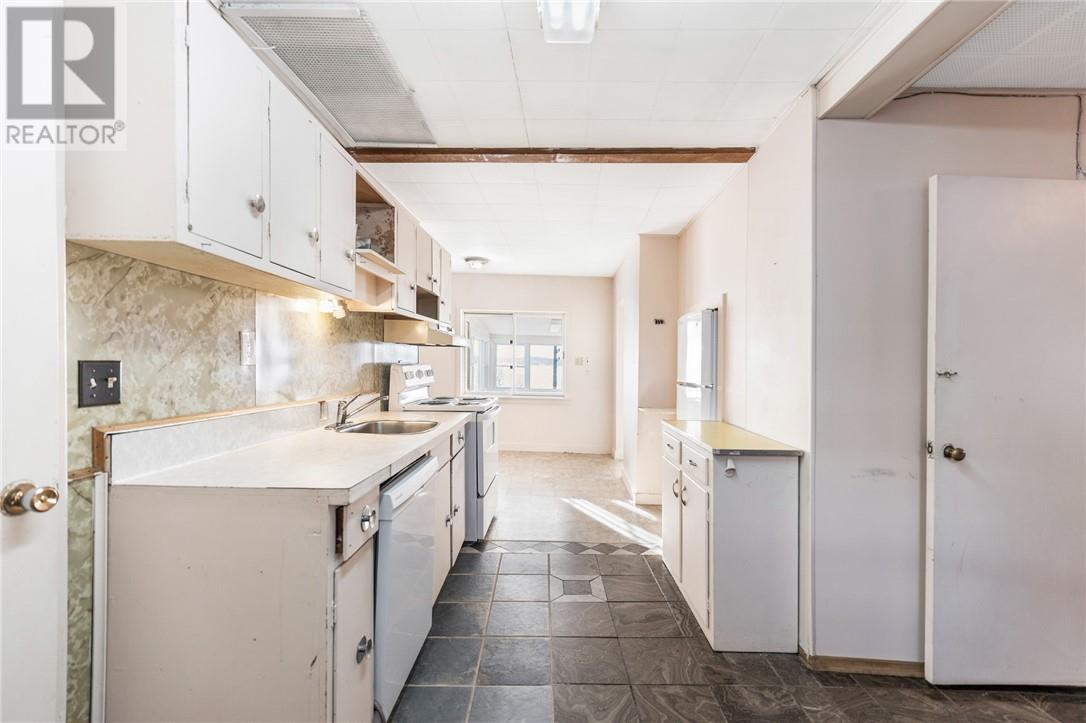 141 Shappert Avenue, Sudbury, Ontario  P3B 3J2 - Photo 21 - 2126015