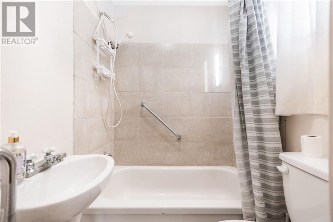 141 Shappert Avenue, Sudbury, Ontario  P3B 3J2 - Photo 15 - 2126015