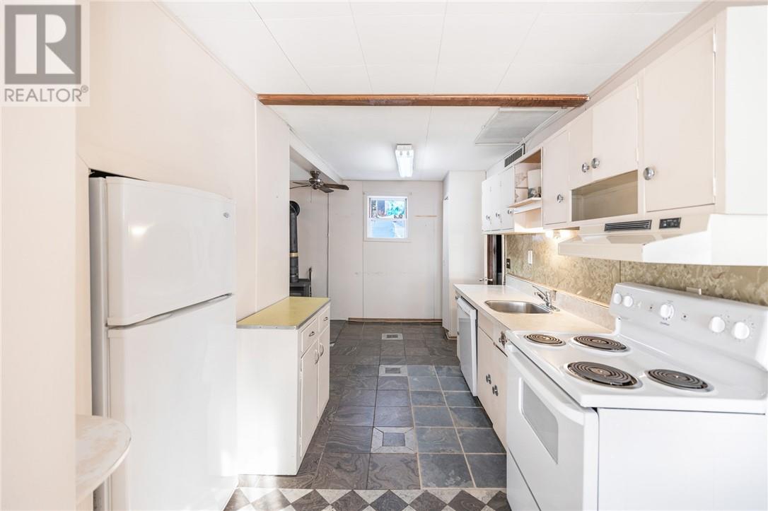 141 Shappert Avenue, Sudbury, Ontario  P3B 3J2 - Photo 22 - 2126015