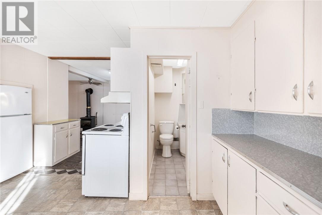 141 Shappert Avenue, Sudbury, Ontario  P3B 3J2 - Photo 20 - 2126015