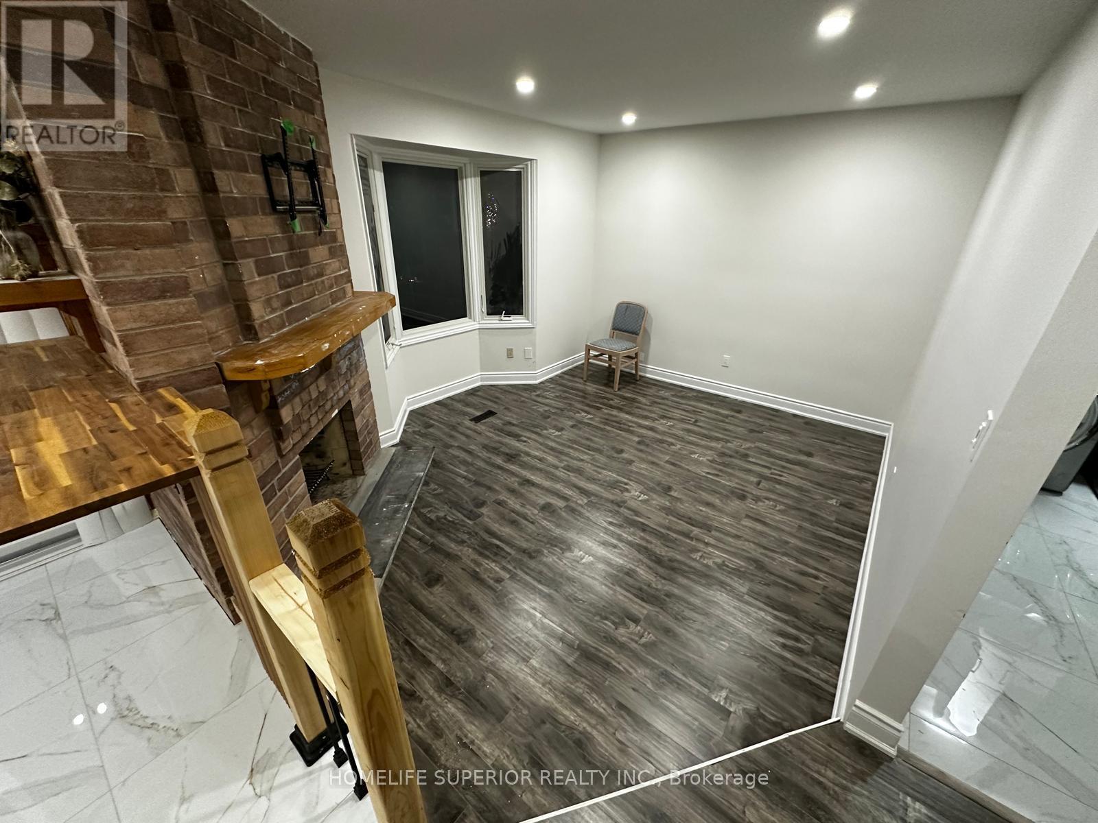 9 Nuttall Street, Brampton, Ontario  L6S 4W3 - Photo 6 - W12677900