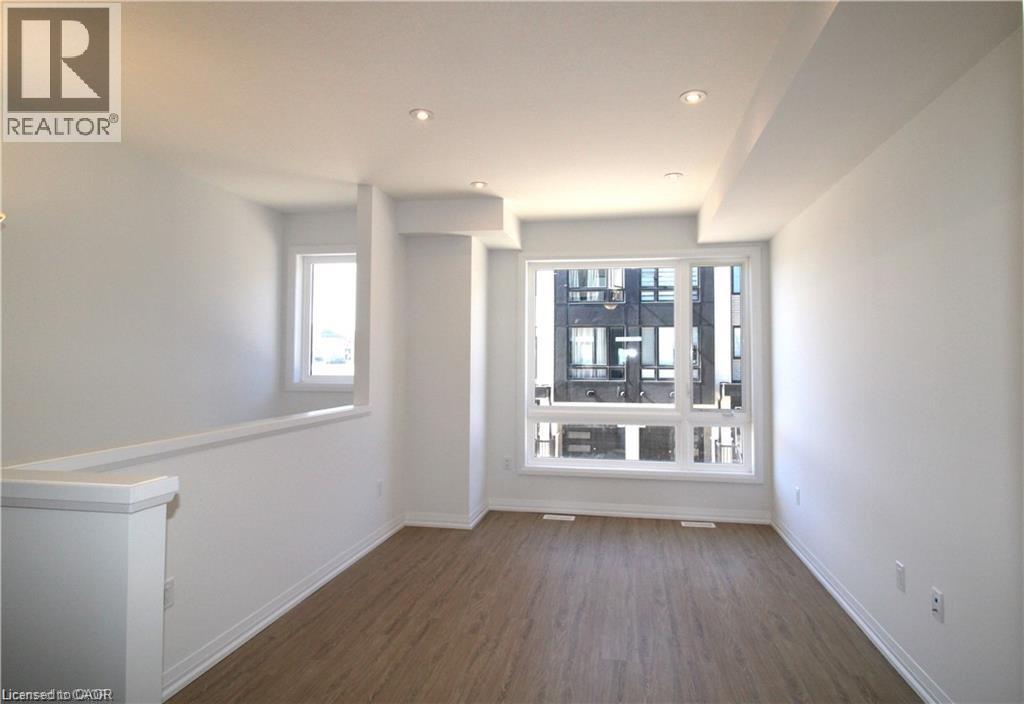 55 Tom Brown Drive Unit# 91, Paris, Ontario  N3L 0K6 - Photo 3 - 40773299