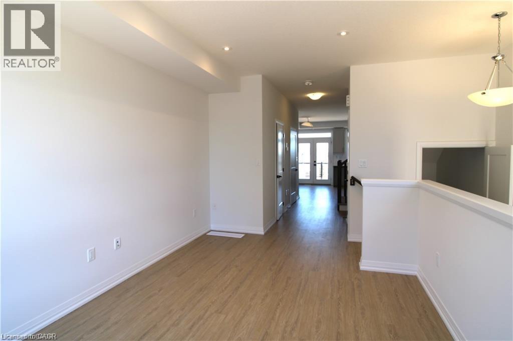 55 Tom Brown Drive Unit# 91, Paris, Ontario  N3L 0K6 - Photo 4 - 40773299