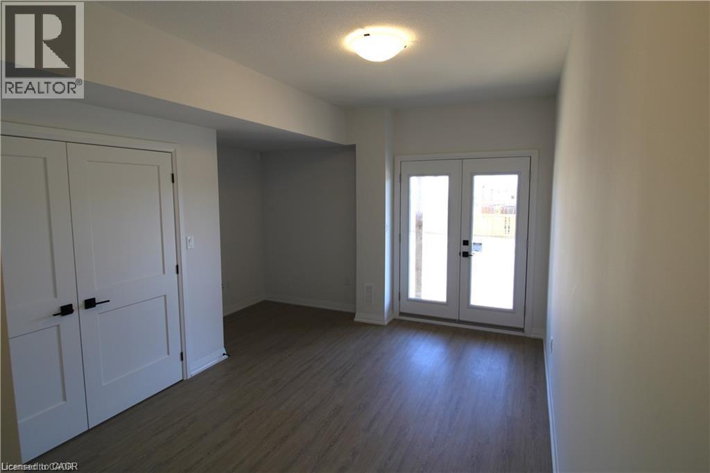 55 Tom Brown Drive Unit# 91, Paris, Ontario  N3L 0K6 - Photo 12 - 40773299