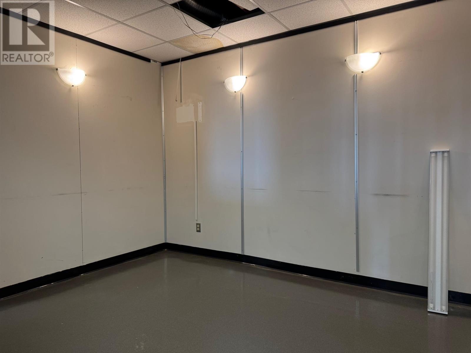 212 Queen St, Sault Ste. Marie, Ontario  P6A 5X8 - Photo 12 - SM260061