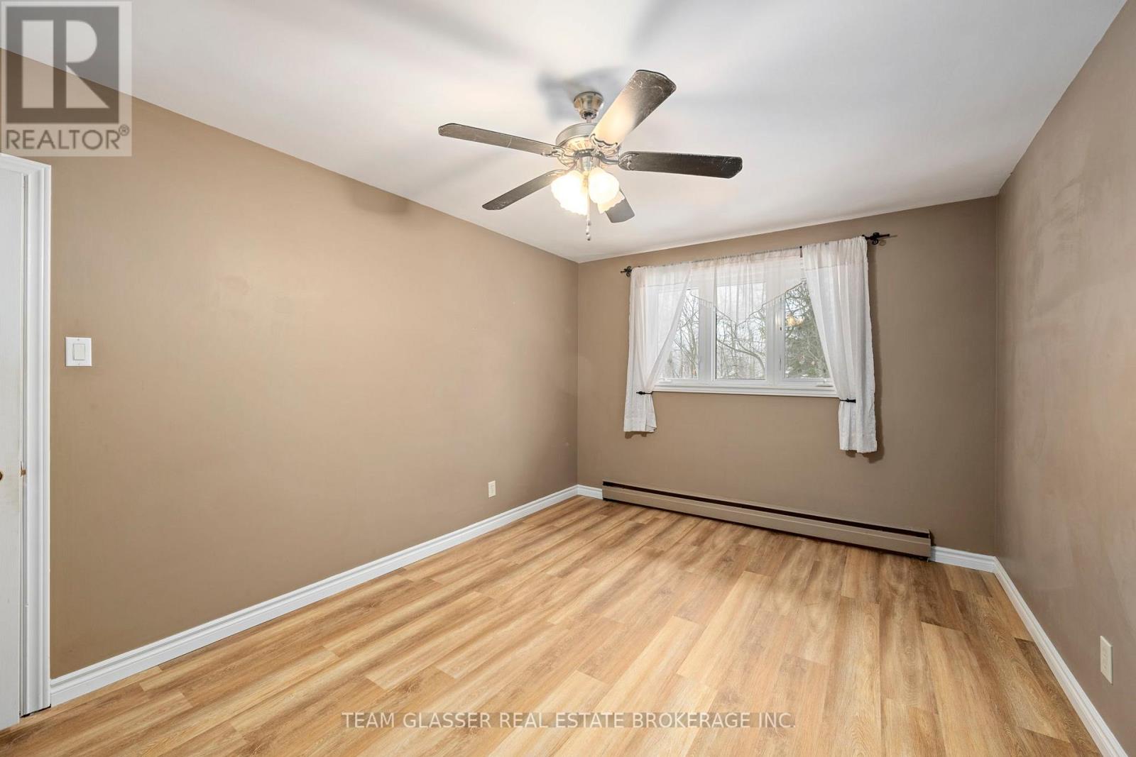 78 Dennis Avenue, London South, Ontario  N6P 1B5 - Photo 16 - X12677838