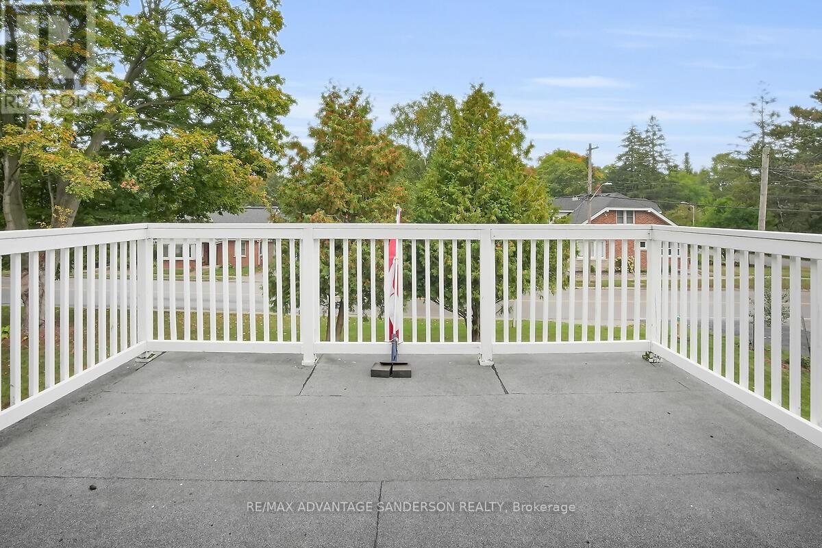 8523 Townsend Line, Lambton Shores, Ontario  N0M 1B0 - Photo 45 - X12677876