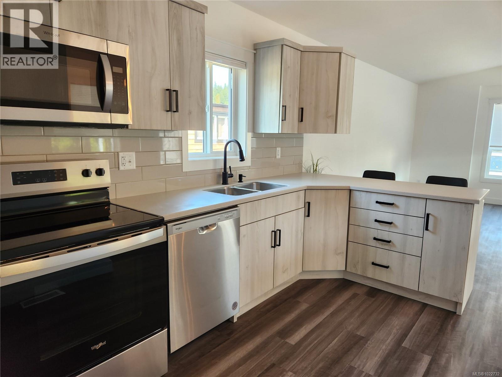 30 5555 Grandview Rd, Port Alberni, British Columbia  V9Y 8H5 - Photo 9 - 1022732