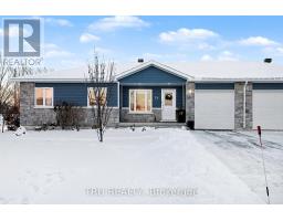 24 OTTERIDGE AVENUE, Renfrew, Ontario