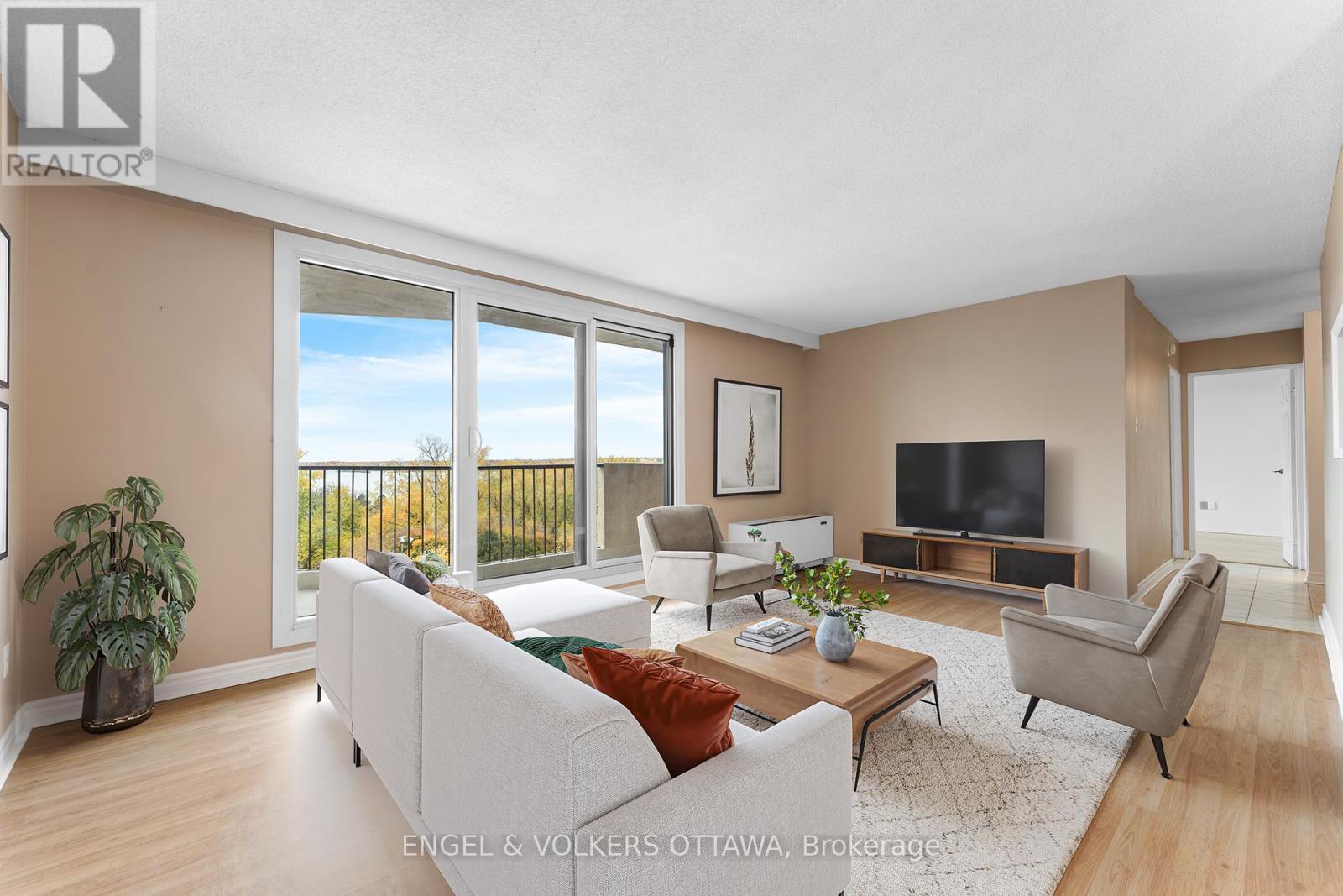 704 - 1025 Richmond Road, Ottawa, Ontario  K2B 8G8 - Photo 5 - X12677868