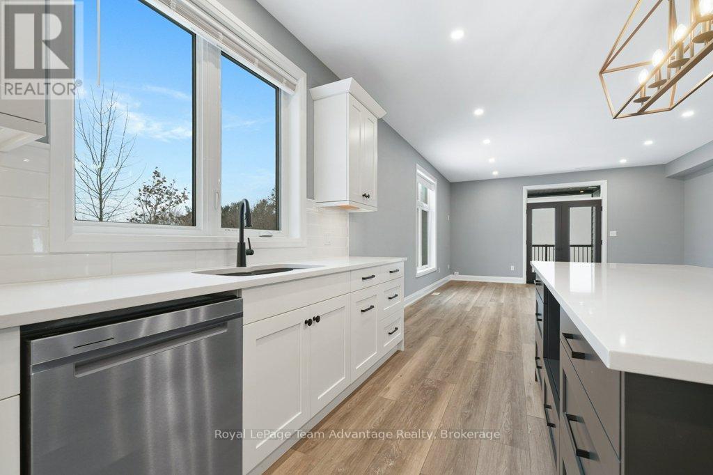 18 Avery Court, Parry Sound, Ontario  P2A 3C4 - Photo 11 - X12639540