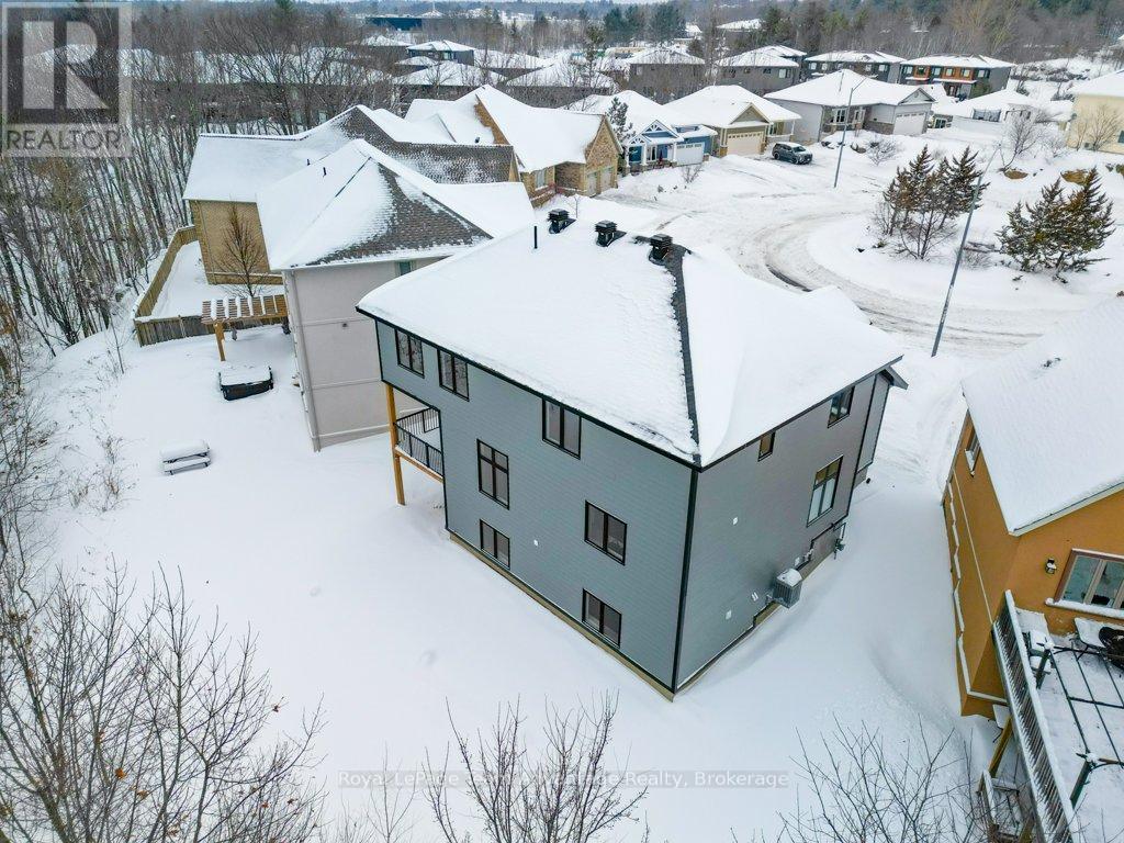 18 Avery Court, Parry Sound, Ontario  P2A 3C4 - Photo 41 - X12639540