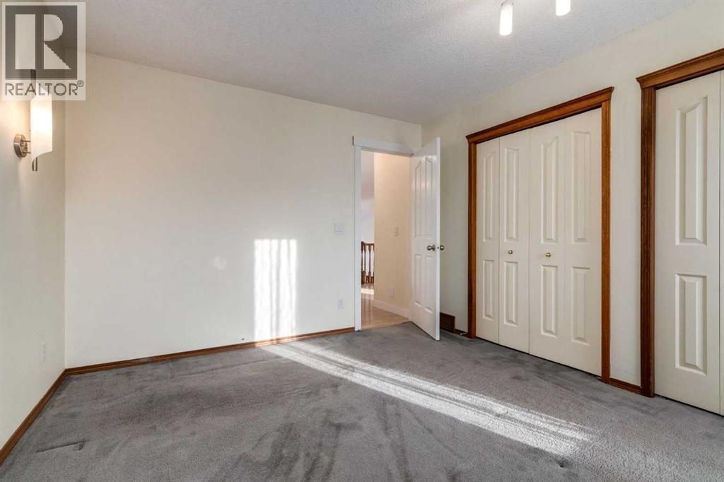 176 Riverbirch Road Se, Calgary, Alberta  T2C 3N2 - Photo 12 - A2277413